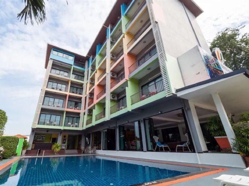 Oyo 75367 Ud Pattaya Hotel Bang Lamung Zewnętrze zdjęcie