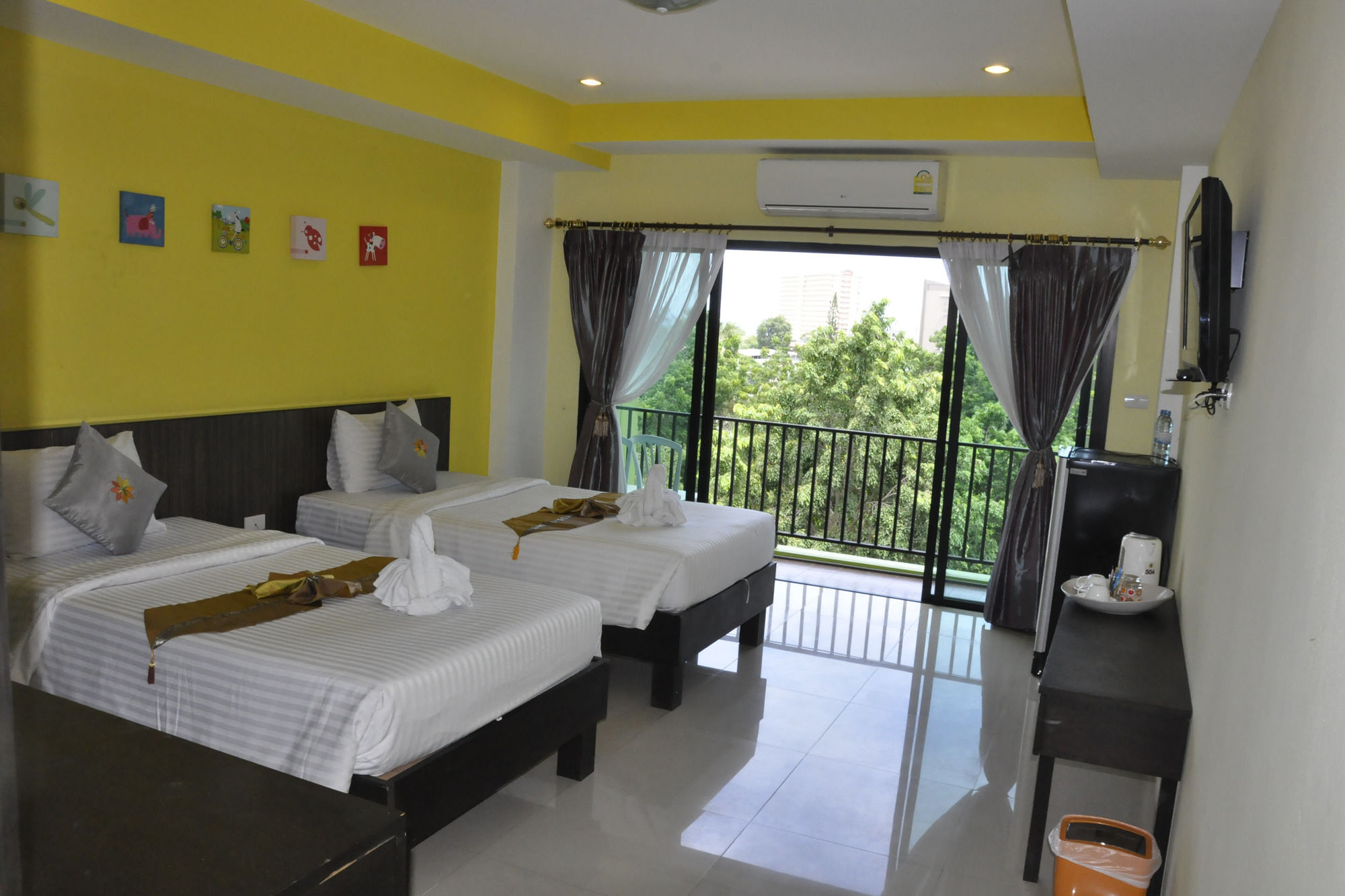 Oyo 75367 Ud Pattaya Hotel Bang Lamung Zewnętrze zdjęcie